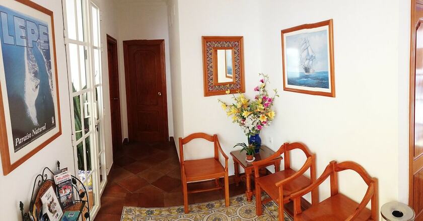 Imagen general del Hotel Hostal Azul. Foto 3