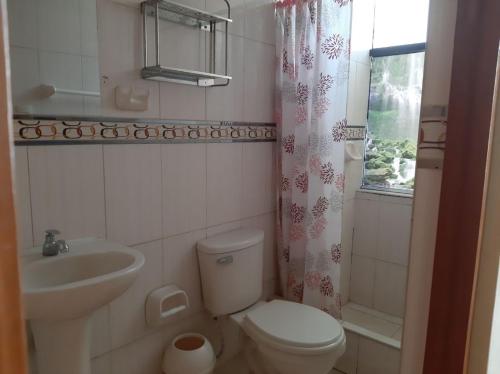 Imagen general del Hotel Hostal Azul, Miraflores. Foto 2