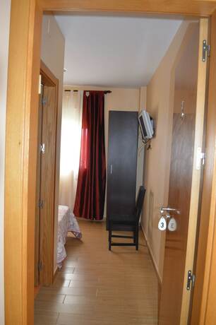 Imagen de la habitación del Hotel Hostal Balc&oacute;n de Extremadura. Foto 17