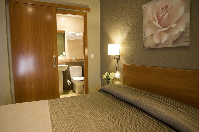 Imagen general del Hotel Hostal Barris. Foto 9