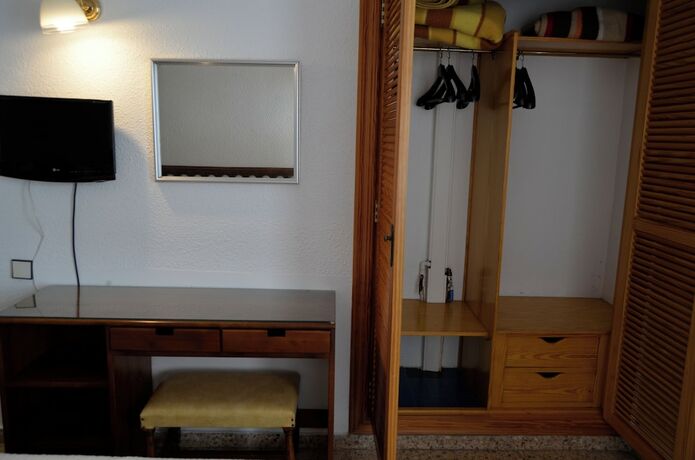 Imagen general del Hotel Hostal Blayet. Foto 10