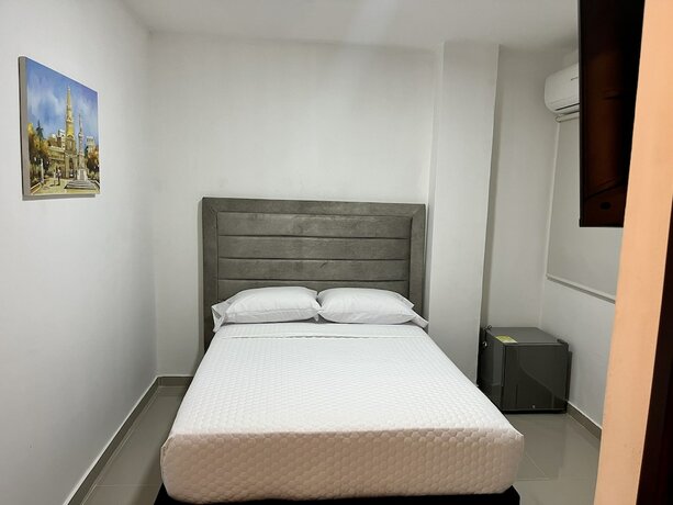 Imagen general del Hotel Hostal Boutique Casa Pere. Foto 14