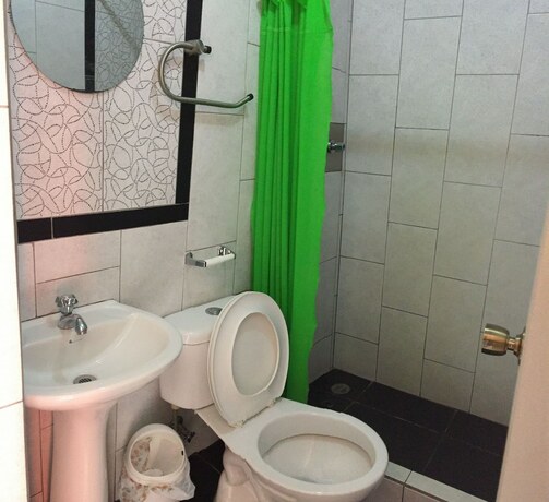 Imagen general del Hotel Hostal Bryana. Foto 15