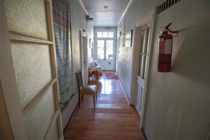 Imagen de los interiores del Hotel Hostal Bulnes. Foto 16