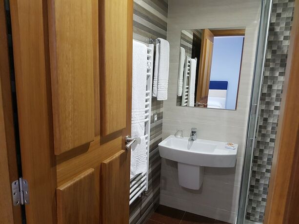 Imagen general del Hotel Hostal Camelot. Foto 1
