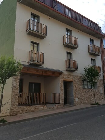 Imagen general del Hotel Hostal Camelot. Foto 4