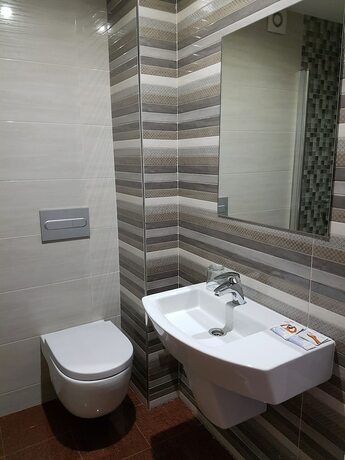 Imagen general del Hotel Hostal Camelot. Foto 12