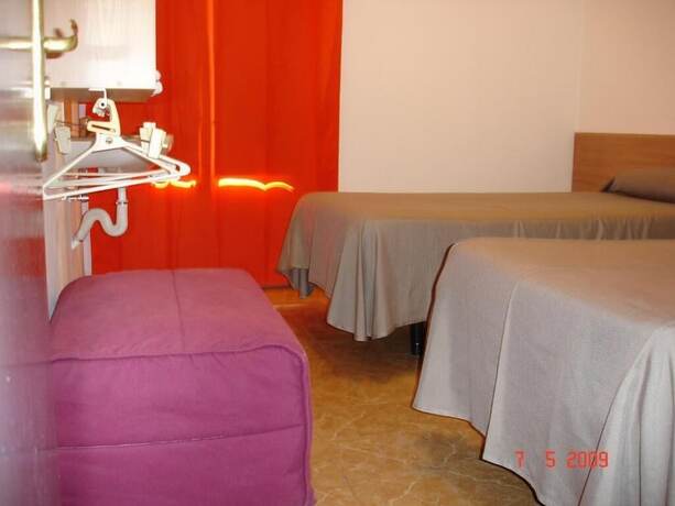 Imagen general del Hotel Hostal Can Blanco. Foto 20