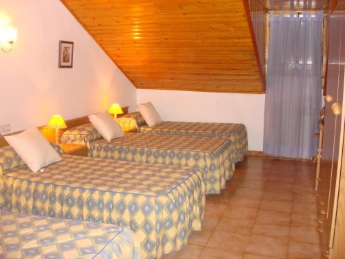 Imagen de la habitación del Hotel Hostal Carme Pascual. Foto 8