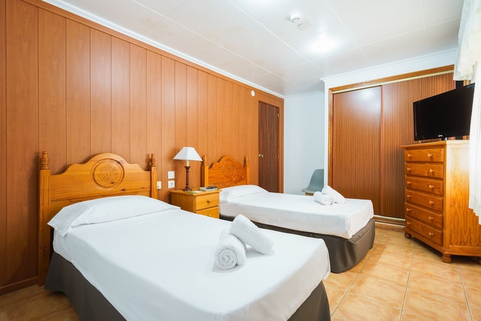 Imagen de la habitación del Hotel Hostal Casa Antonio by Vivere Stays. Foto 12