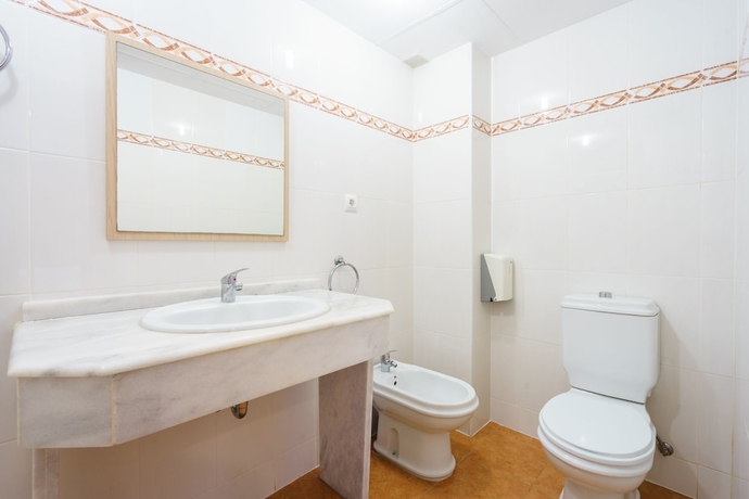 Imagen de la habitación del Hotel Hostal Casa Antonio by Vivere Stays. Foto 13
