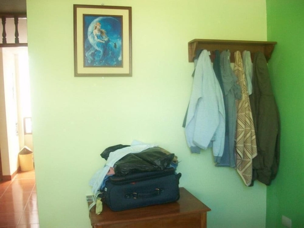 Imagen de la habitación del Hotel Hostal Casa Blanca. Foto 2