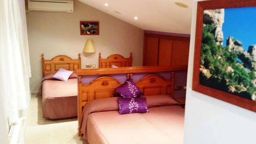 Imagen de la habitación del Hotel Hostal Casa Castro. Foto 12