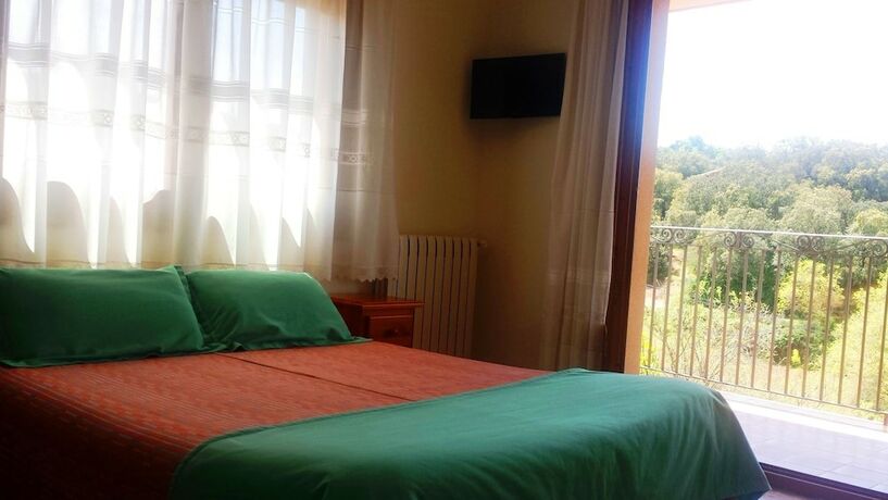 Imagen de la habitación del Hotel Hostal Casa Castro. Foto 13