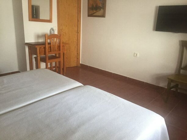 Imagen de la habitación del Hotel Hostal Casa Francisco el de Siempre. Foto 18