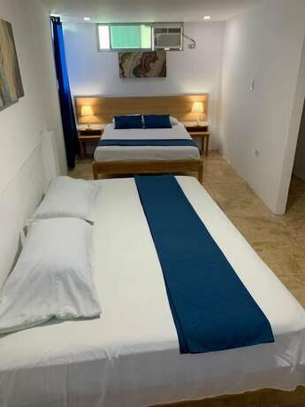 Imagen de la habitación del Hotel Hostal Casa Latina. Foto 19