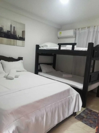 Imagen de la habitación del Hotel Hostal Casa Lopez Cartagena. Foto 6