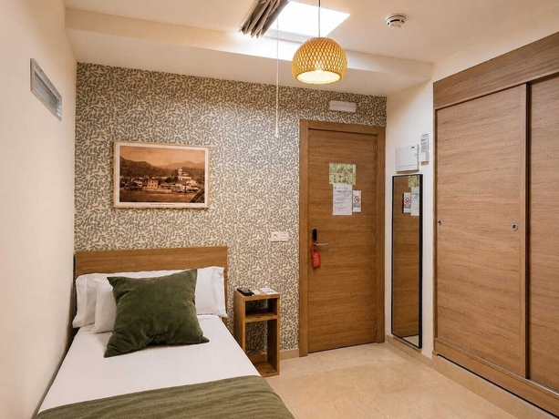 Imagen de la habitación del Hotel Hostal Casa Miguel Marbella. Foto 2