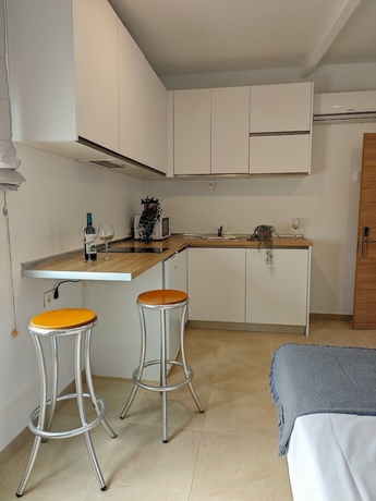 Imagen de la habitación del Hotel Hostal Casa Miguel Marbella. Foto 12