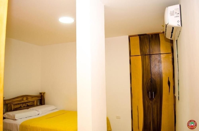 Imagen de la habitación del Hotel Hostal Casa Roma. Foto 7