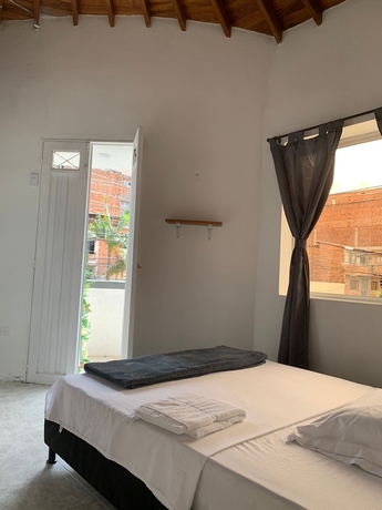 Imagen de la habitación del Hotel Hostal CasaBlanca in Laureles Medellin. Foto 15