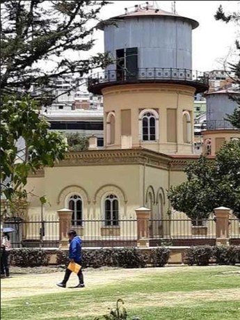 Imagen de los exteriores del Hotel Hostal Castel WL. Foto 10