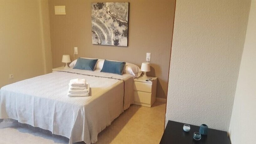 Imagen general del Hotel Hostal Castellverd. Foto 8