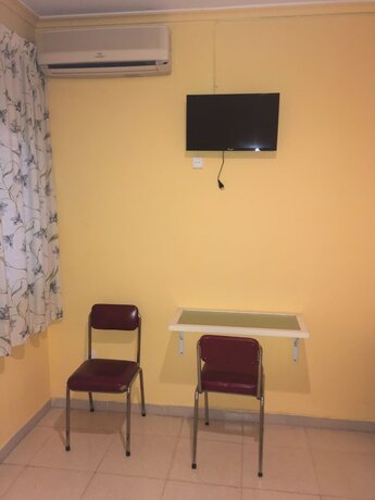 Imagen de la habitación del Hotel Hostal Castilla. Foto 16