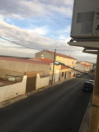 Imagen general del Hotel Hostal Castilla. Foto 10