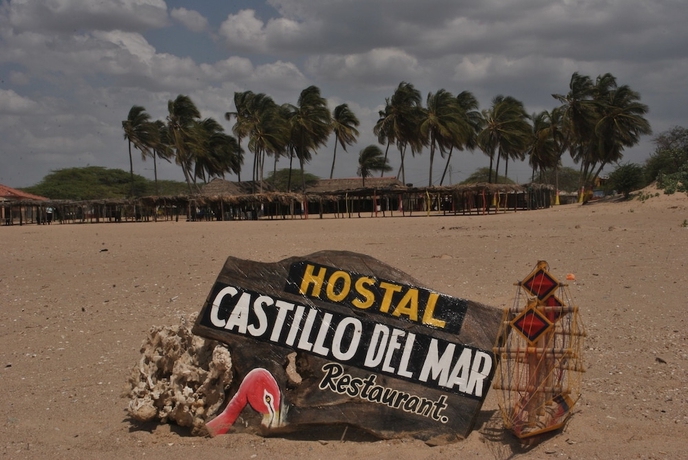 Imagen general del Hotel Hostal Castillo Del Mar - Hostel. Foto 1