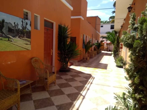 Imagen de los interiores del Hotel Hostal Characato Suite. Foto 14