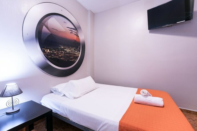 Imagen de la habitación del Hotel Hostal Ciudad Jardin. Foto 12