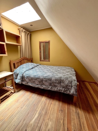Imagen de la habitación del Hotel Hostal Corvatsch. Foto 2