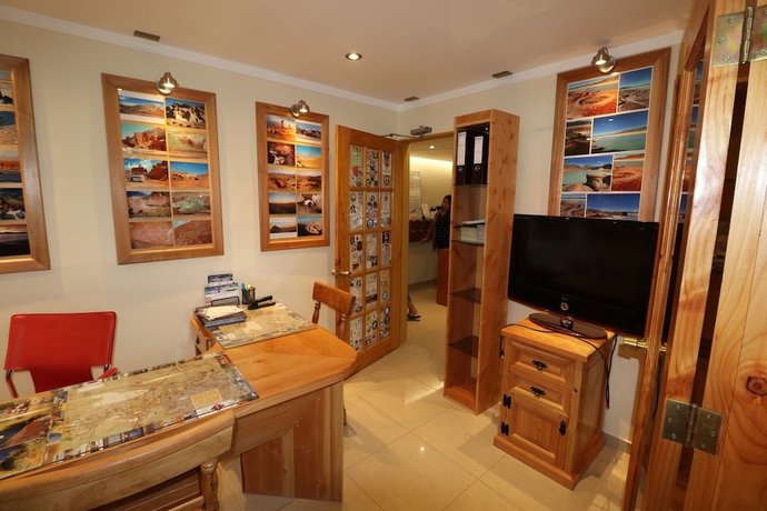 Imagen de los interiores del Hotel Hostal Corvatsch. Foto 17