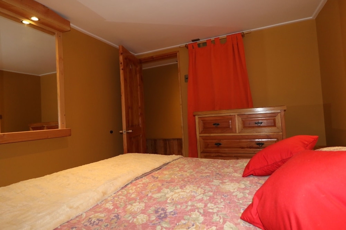 Imagen de la habitación del Hotel Hostal Corvatsch. Foto 12