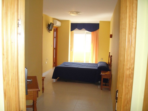 Imagen de la habitación del Hotel Hostal Costa Sol. Foto 11