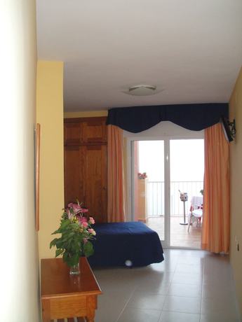 Imagen de la habitación del Hotel Hostal Costa Sol. Foto 18