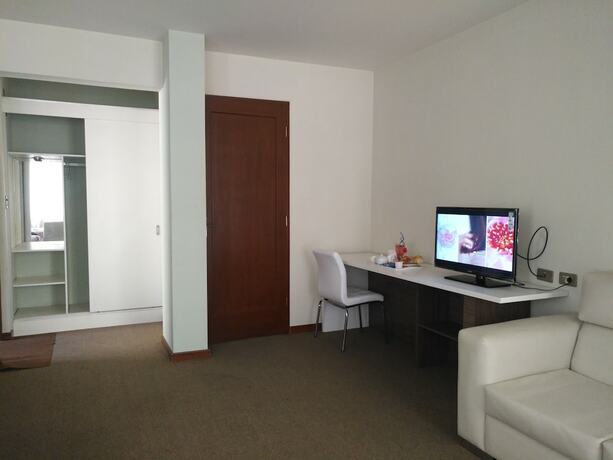 Imagen general del Hotel Hostal Costa de Marfil. Foto 5