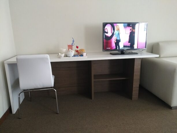 Imagen de la habitación del Hotel Hostal Costa de Marfil. Foto 16