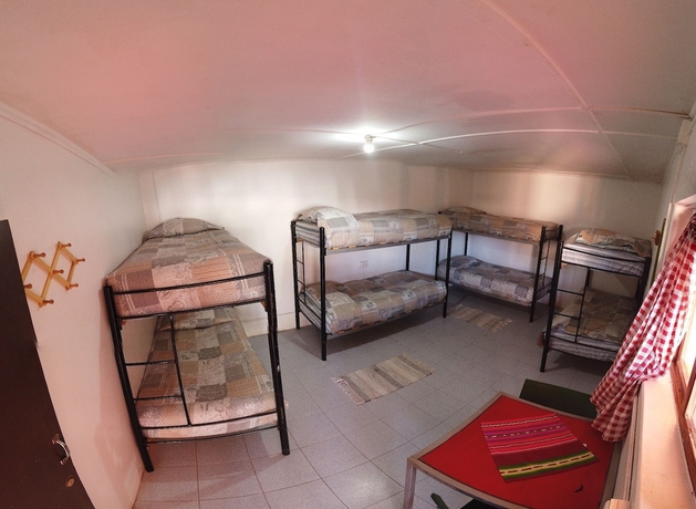 Imagen de la habitación del Hotel Hostal Covaine - Hostel. Foto 8
