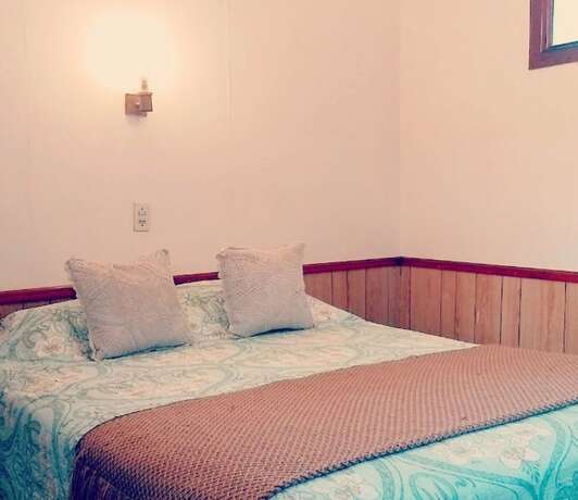 Imagen de la habitación del Hotel Hostal Croata. Foto 16