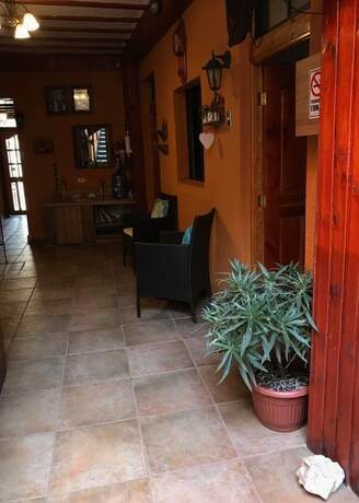 Imagen general del Hotel Hostal Croata. Foto 9