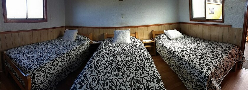 Imagen general del Hotel Hostal Croata. Foto 11