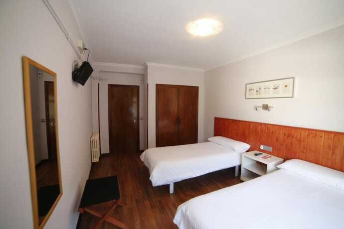 Imagen general del Hotel Hostal Cruce. Foto 1