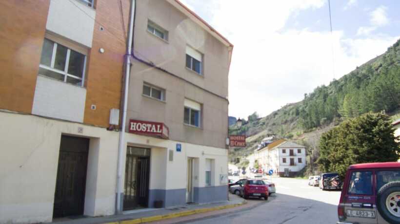 Imagen general del Hotel Hostal Cruce. Foto 5