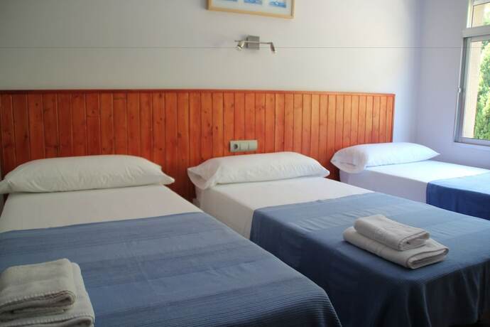 Imagen general del Hotel Hostal Cruce. Foto 7