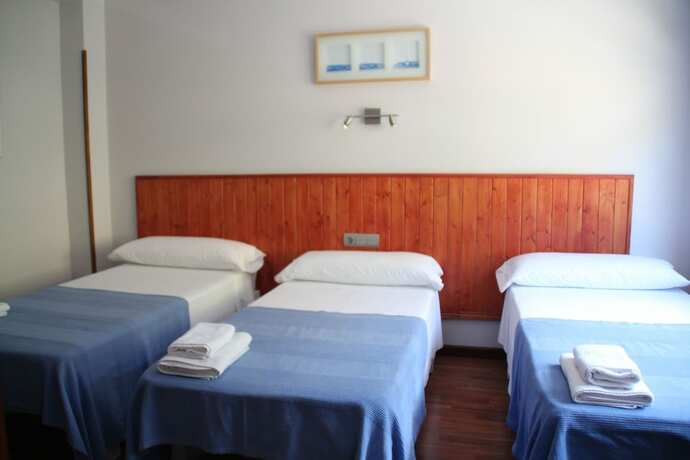 Imagen general del Hotel Hostal Cruce. Foto 8