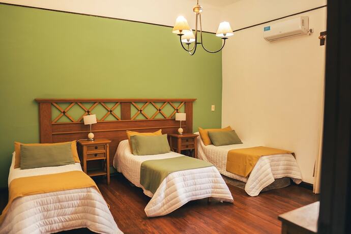 Imagen general del Hotel Hostal Cruz Chica. Foto 6