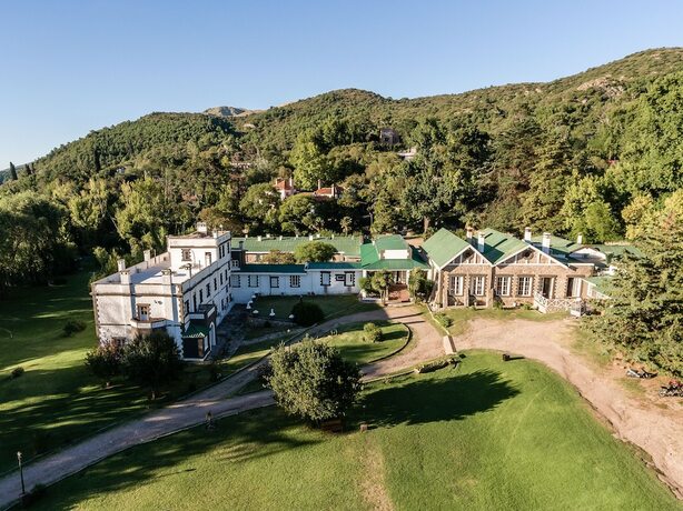 Imagen general del Hotel Hostal Cruz Chica. Foto 9