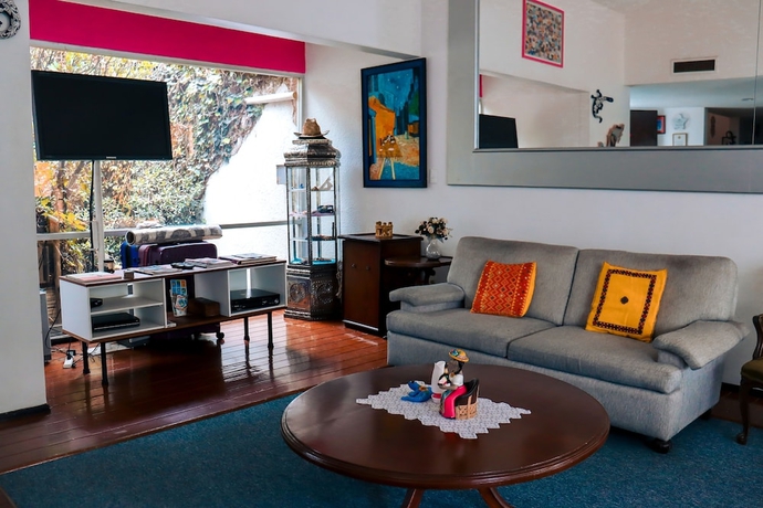 Imagen de la habitación del Hotel Hostal Cuija Coyoac&aacute;n. Foto 13